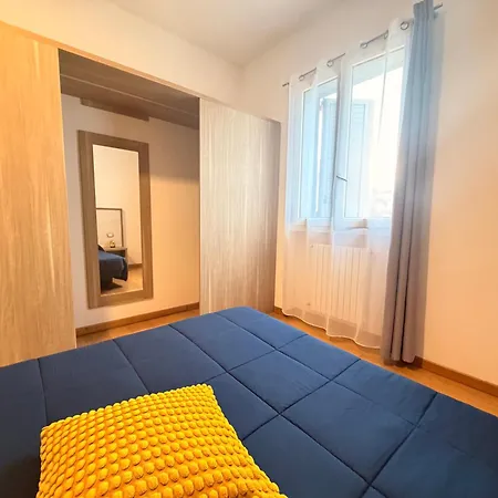 Luxury House Apartment *